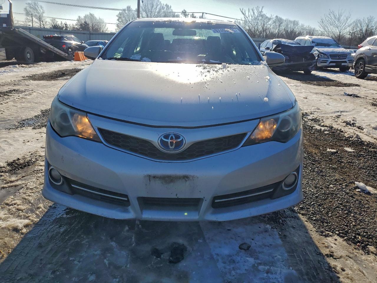 2014 TOYOTA CAMRY HYBRID photo 5