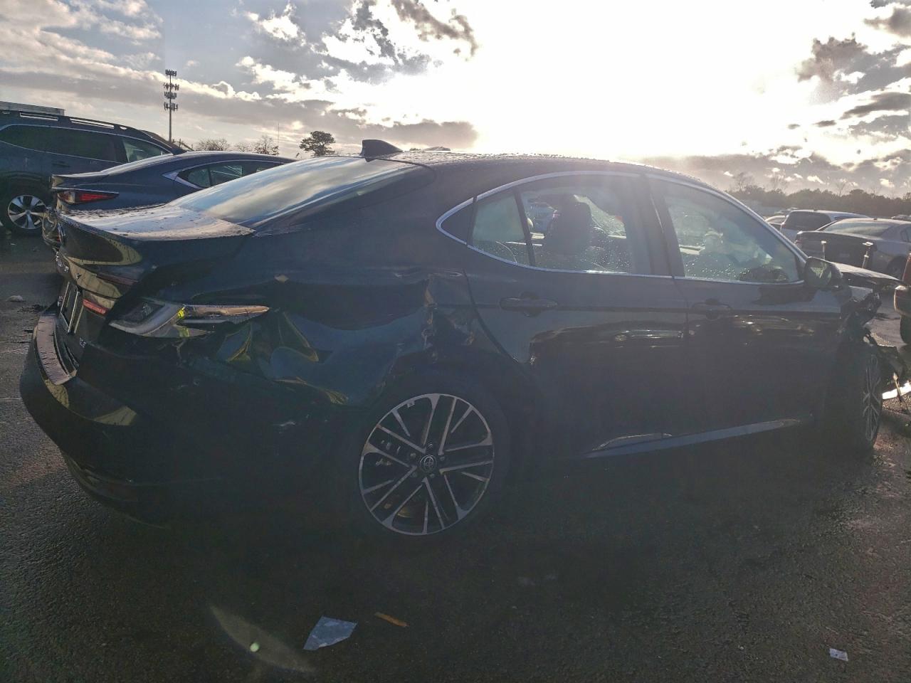 2025 TOYOTA CAMRY XSE photo 3