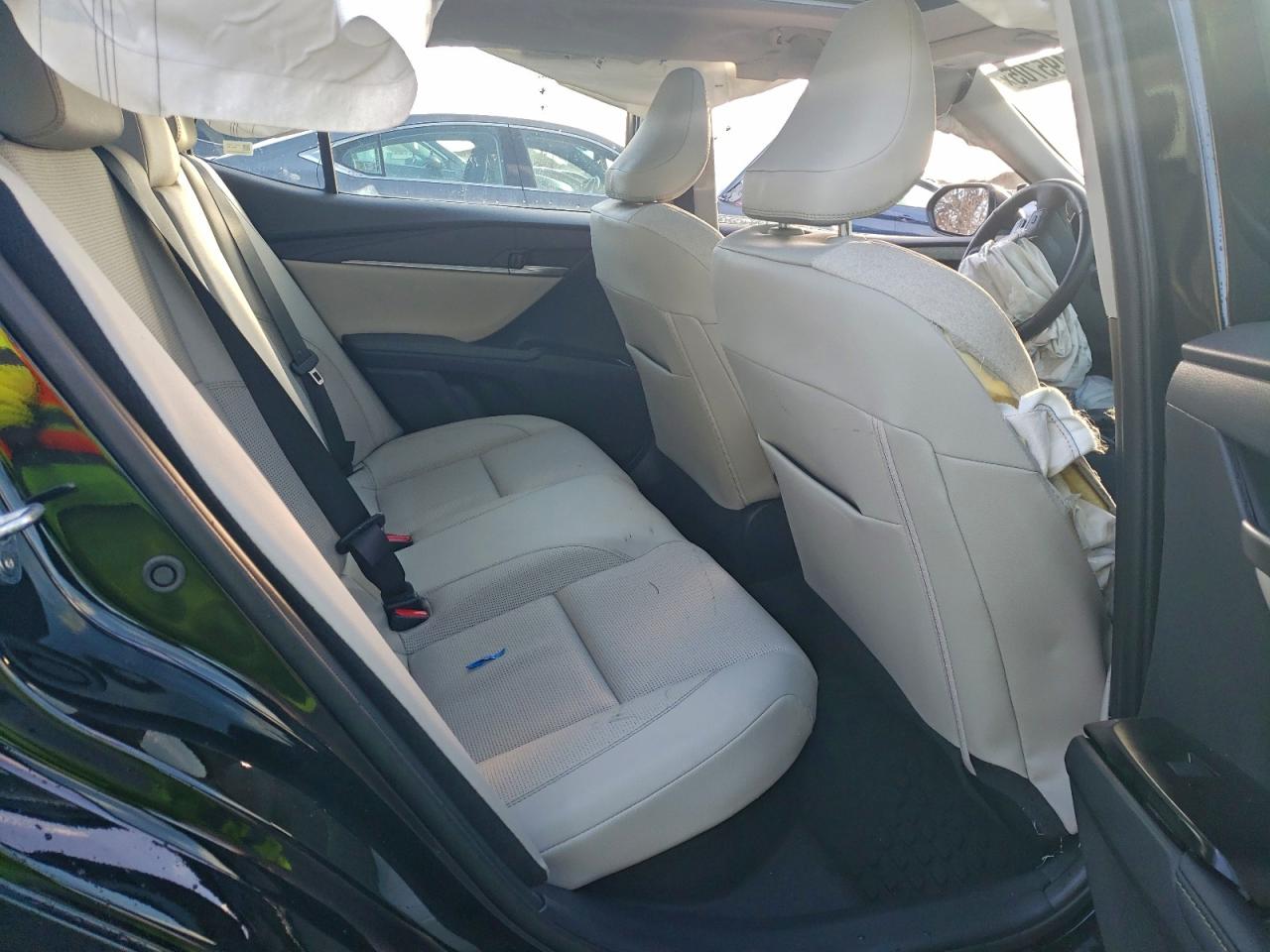 2025 TOYOTA CAMRY XSE photo 10