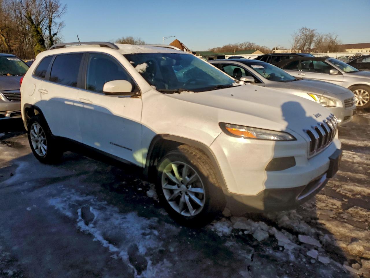2018 JEEP CHEROKEE LIMITED photo 4