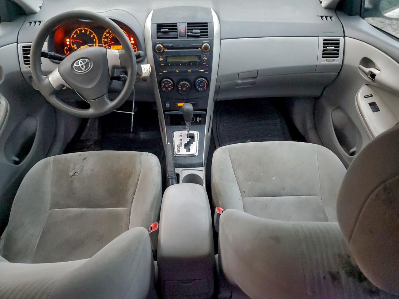 2010 TOYOTA COROLLA BASE photo 15