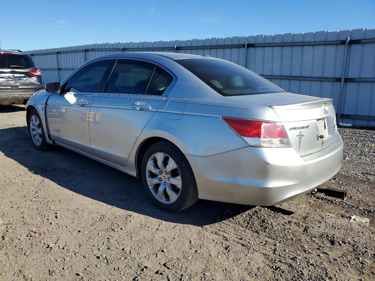 2010 HONDA ACCORD EXL photo 2