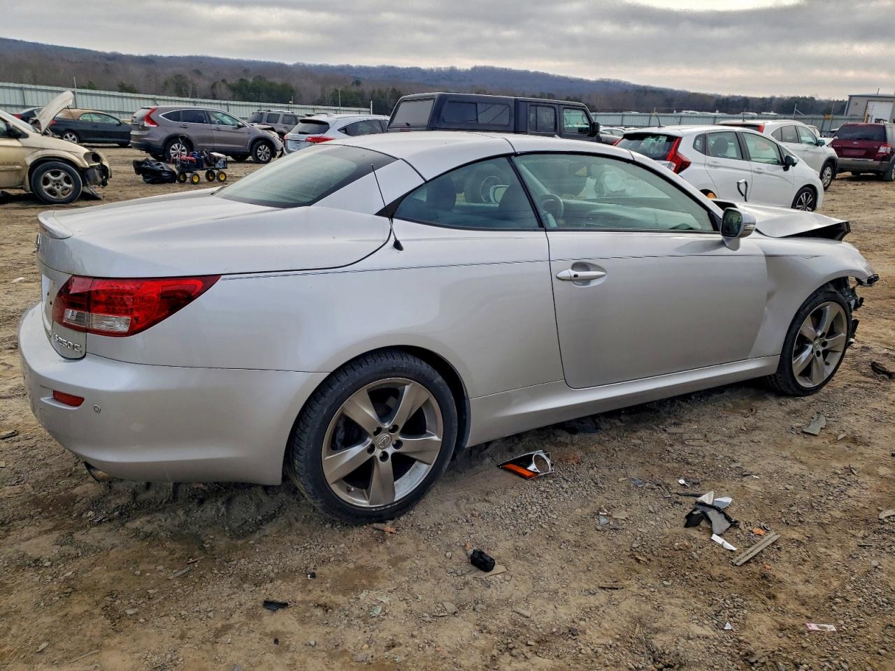 2010 LEXUS IS 250 photo 3
