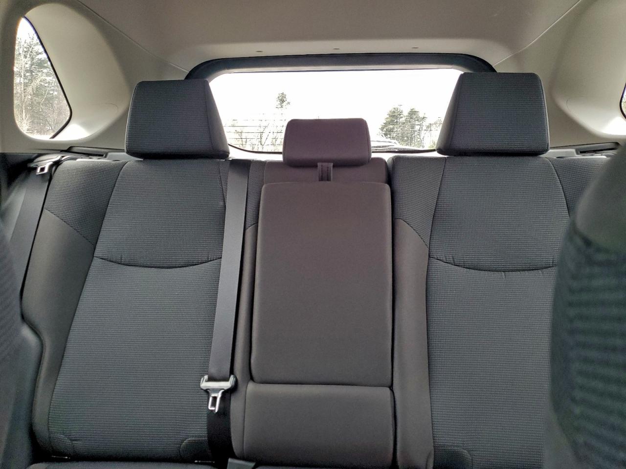 2025 TOYOTA RAV4 LE photo 10