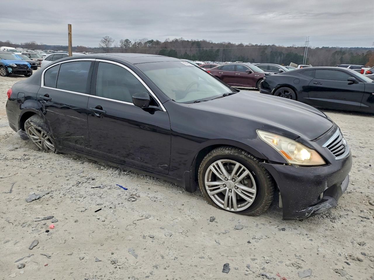 2013 INFINITI G37 BASE photo 4