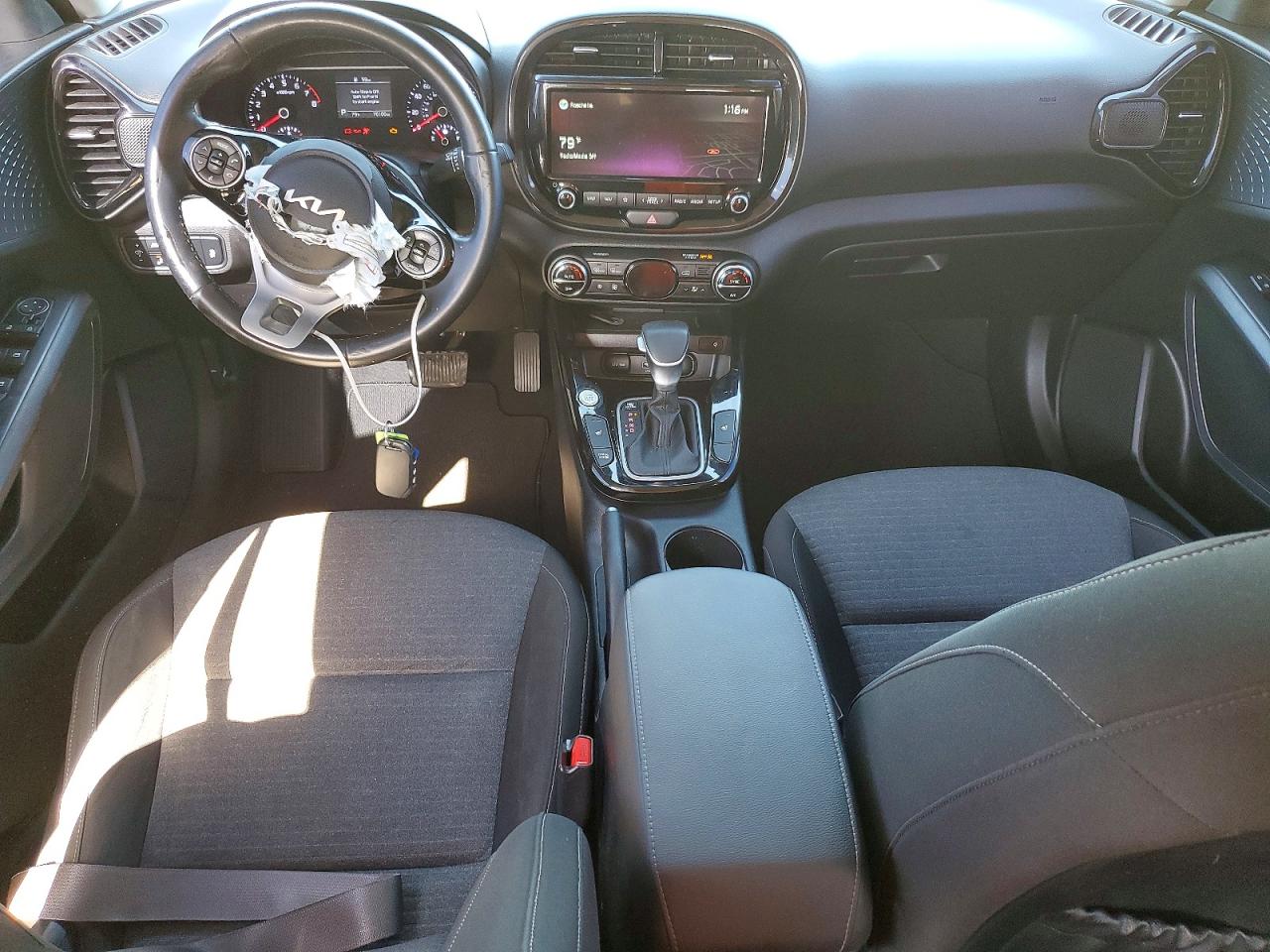 2022 KIA SOUL EX photo 8