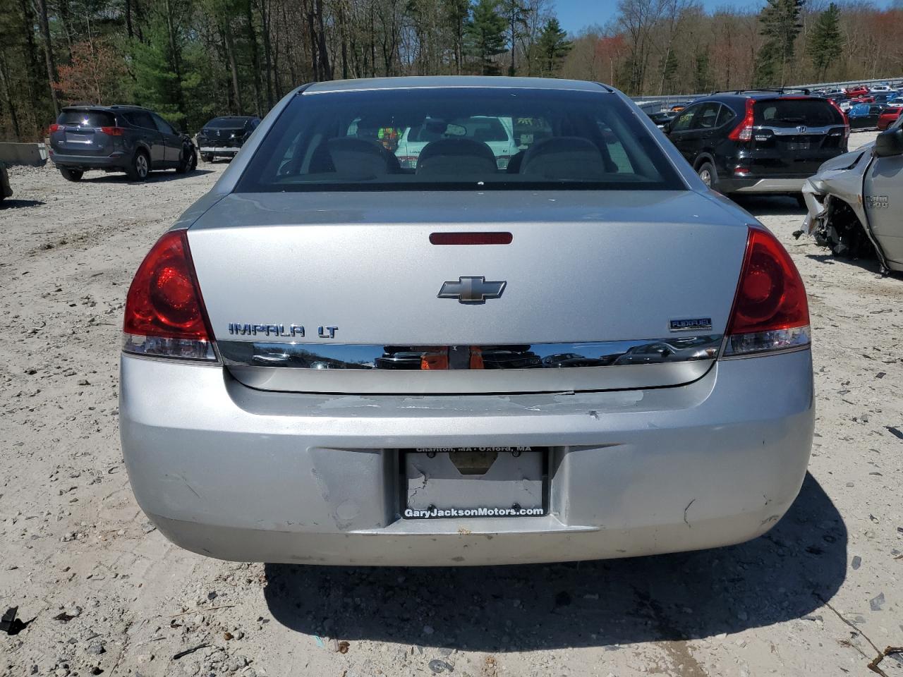 2011 CHEVROLET IMPALA LT photo 6
