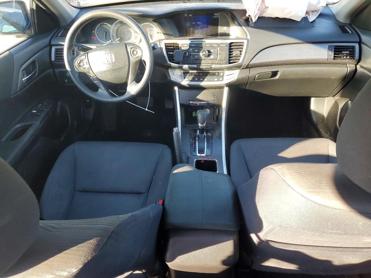 2015 HONDA ACCORD LX photo 8