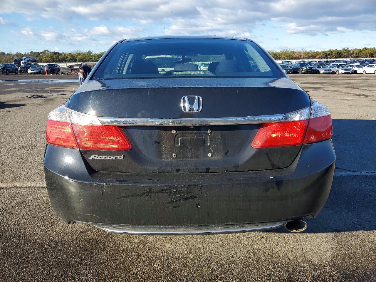 2015 HONDA ACCORD LX photo 6
