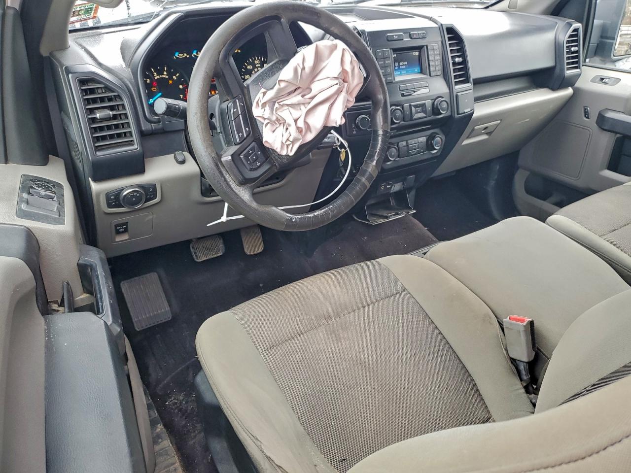 2015 FORD F150 SUPER CAB photo 8