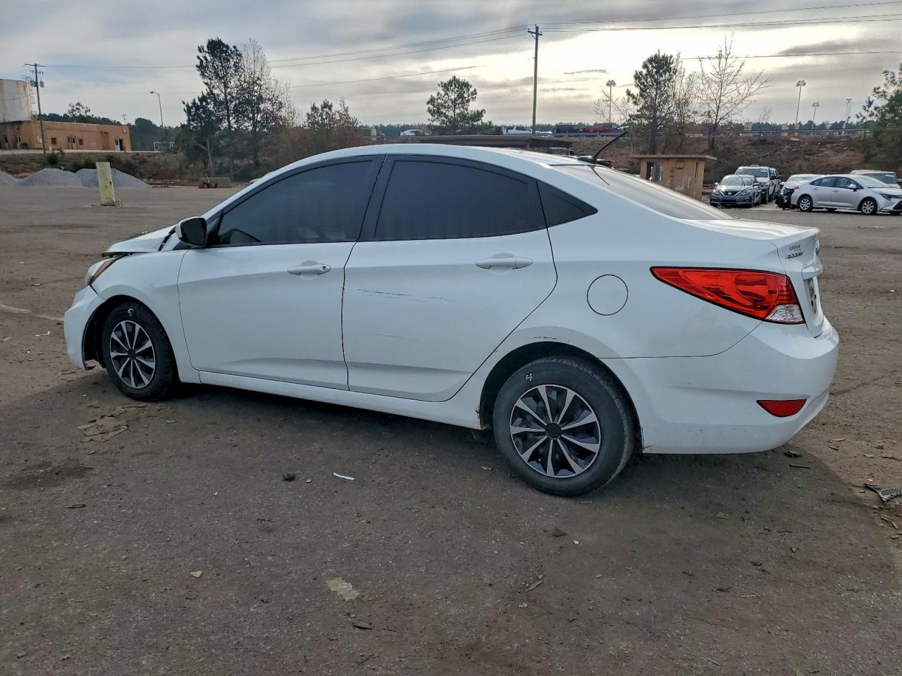 2014 HYUNDAI ACCENT GLS photo 2