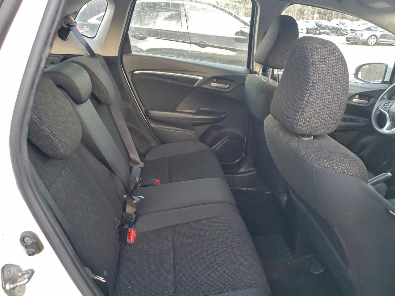 2016 HONDA FIT LX photo 10