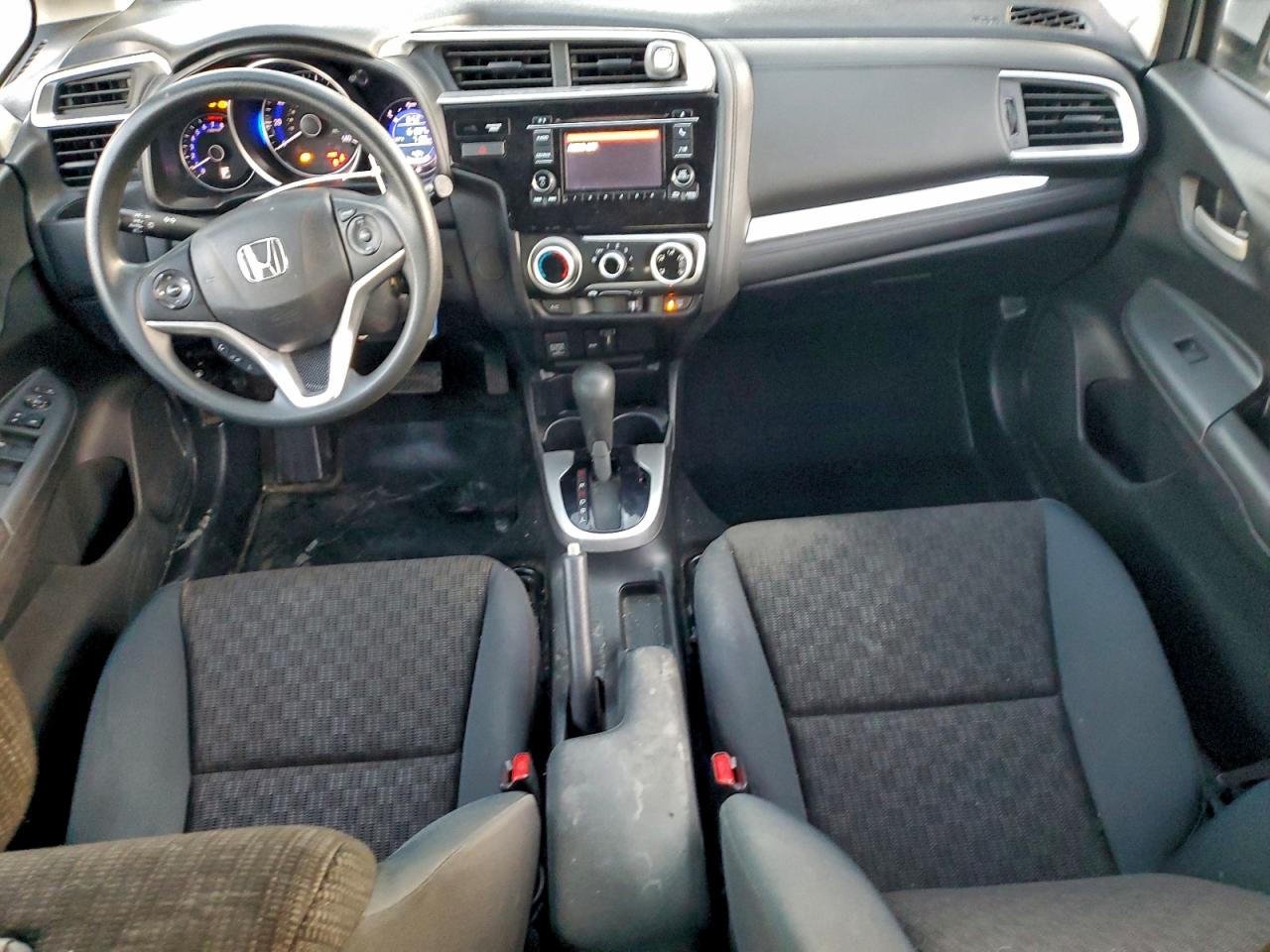 2016 HONDA FIT LX photo 8