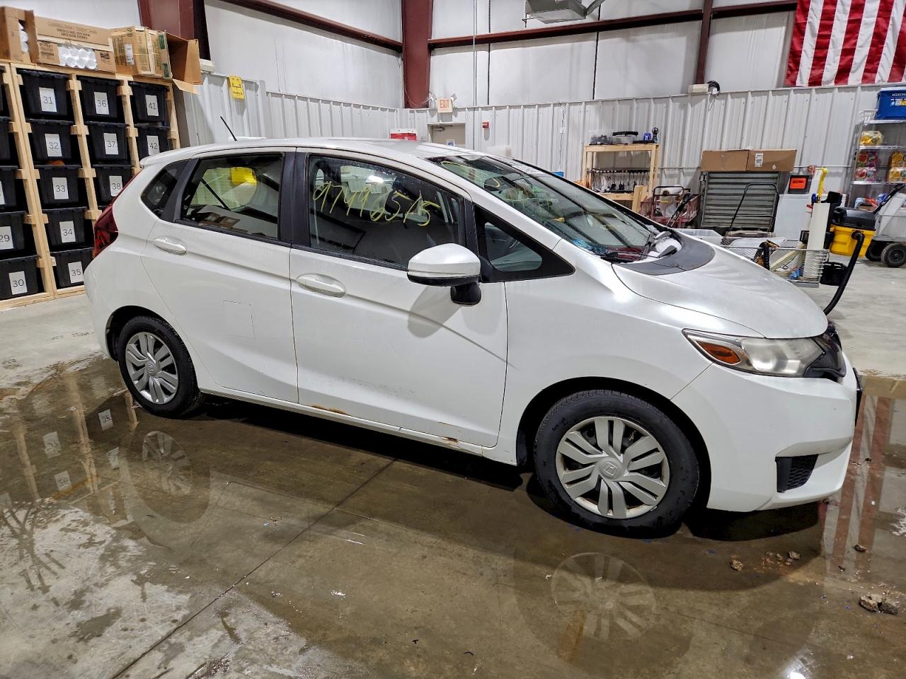 2016 HONDA FIT LX photo 4
