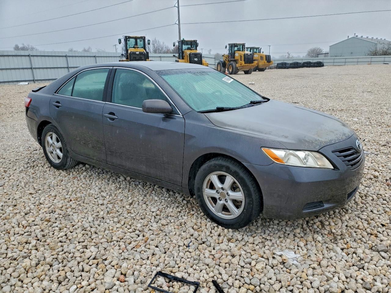 2007 TOYOTA CAMRY CE photo 4