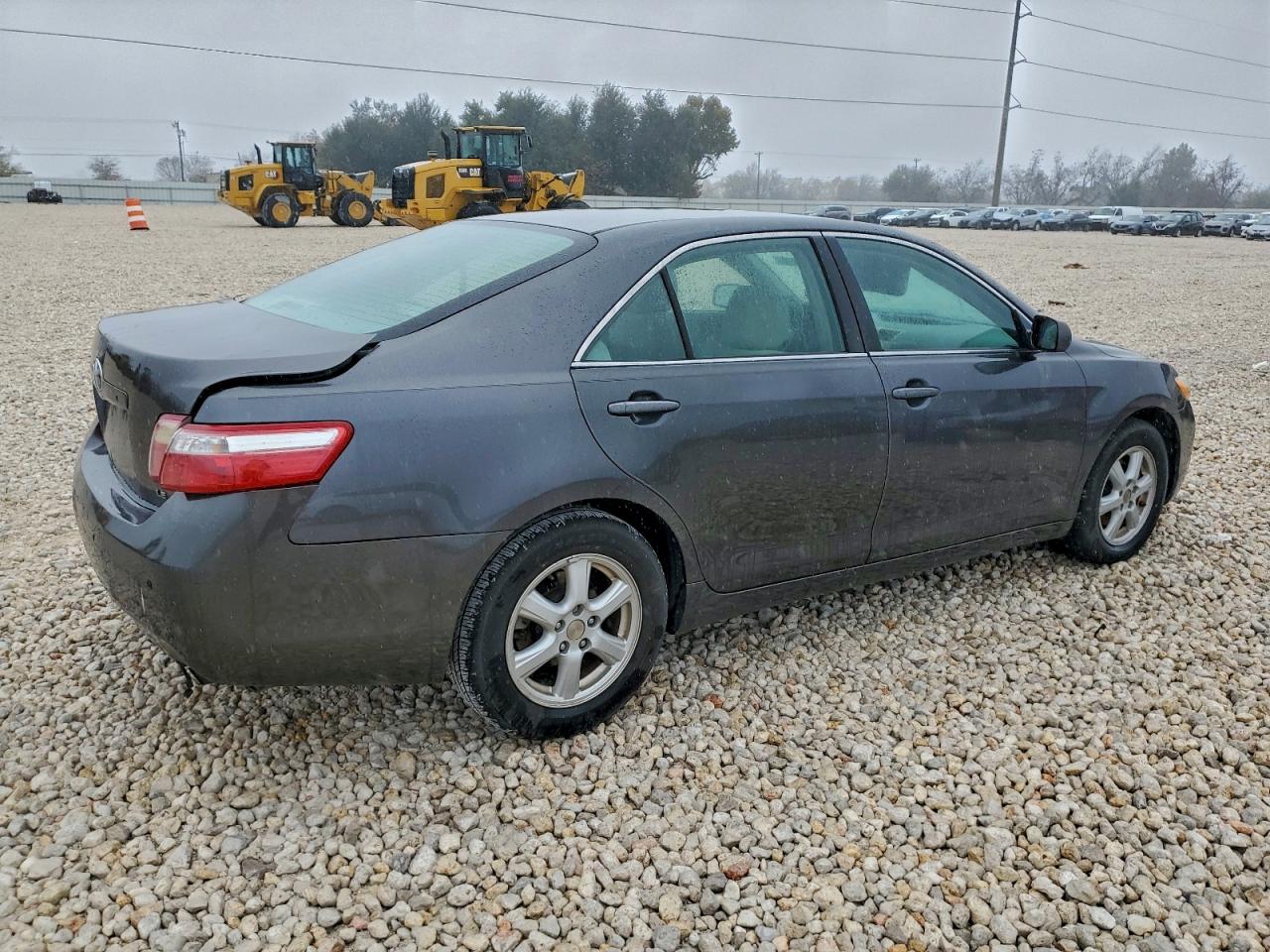 2007 TOYOTA CAMRY CE photo 3