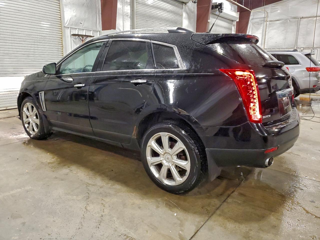 2013 CADILLAC SRX LUXURY COLLECTION photo 3
