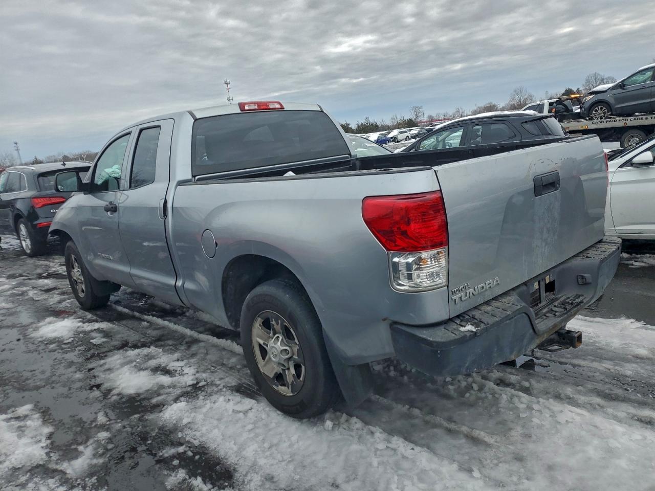 2011 TOYOTA TUNDRA DOUBLE CAB SR5 photo 2