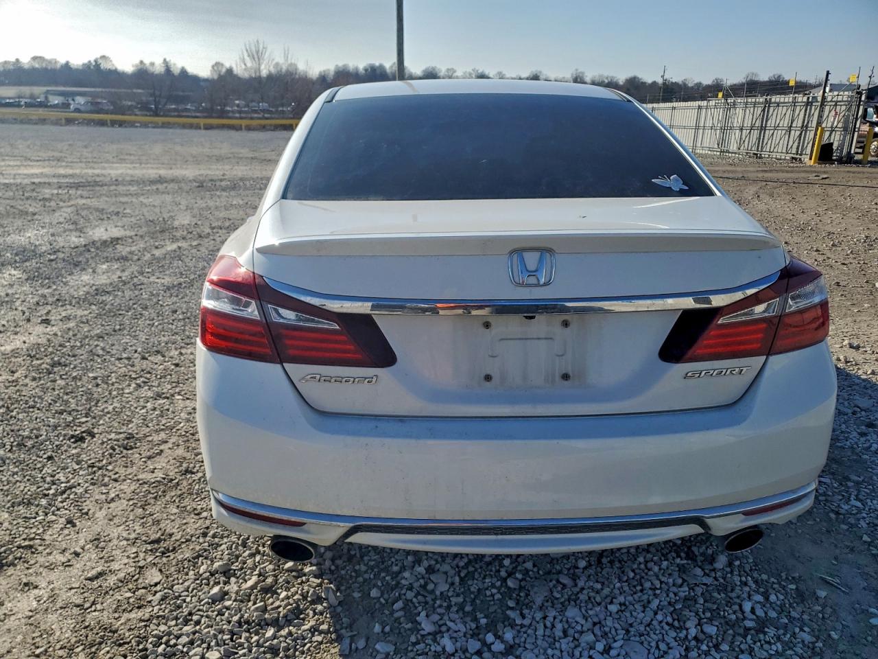 2017 HONDA ACCORD SPORT photo 6