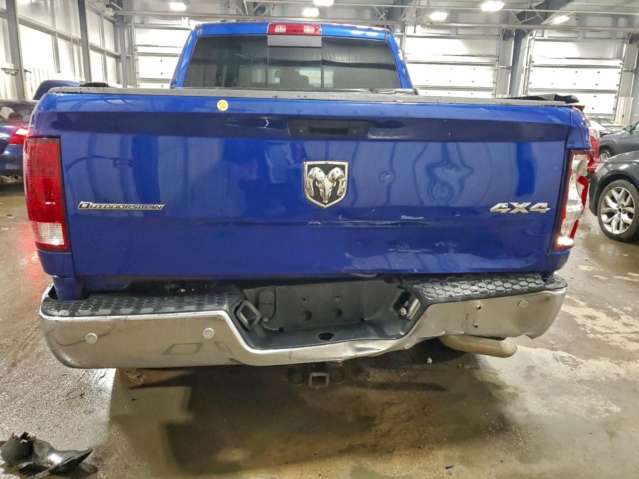 2015 RAM 1500 SLT photo 6