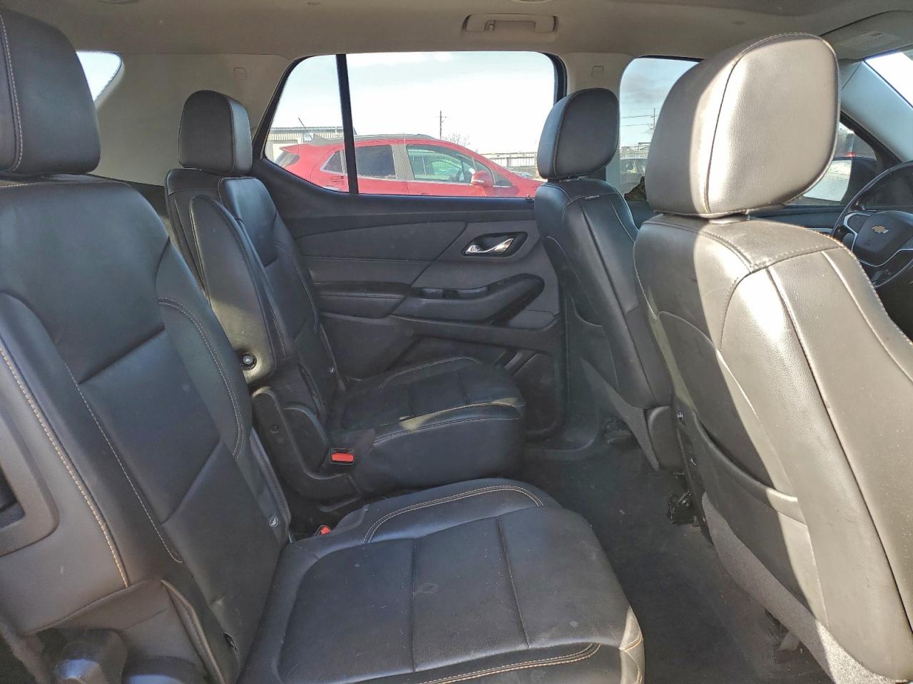 2019 CHEVROLET TRAVERSE LT photo 10