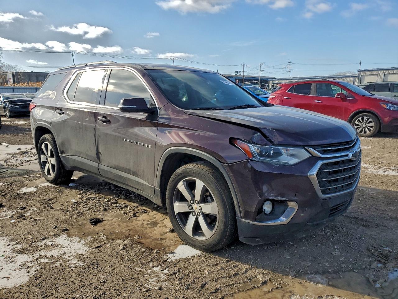 2019 CHEVROLET TRAVERSE LT photo 4