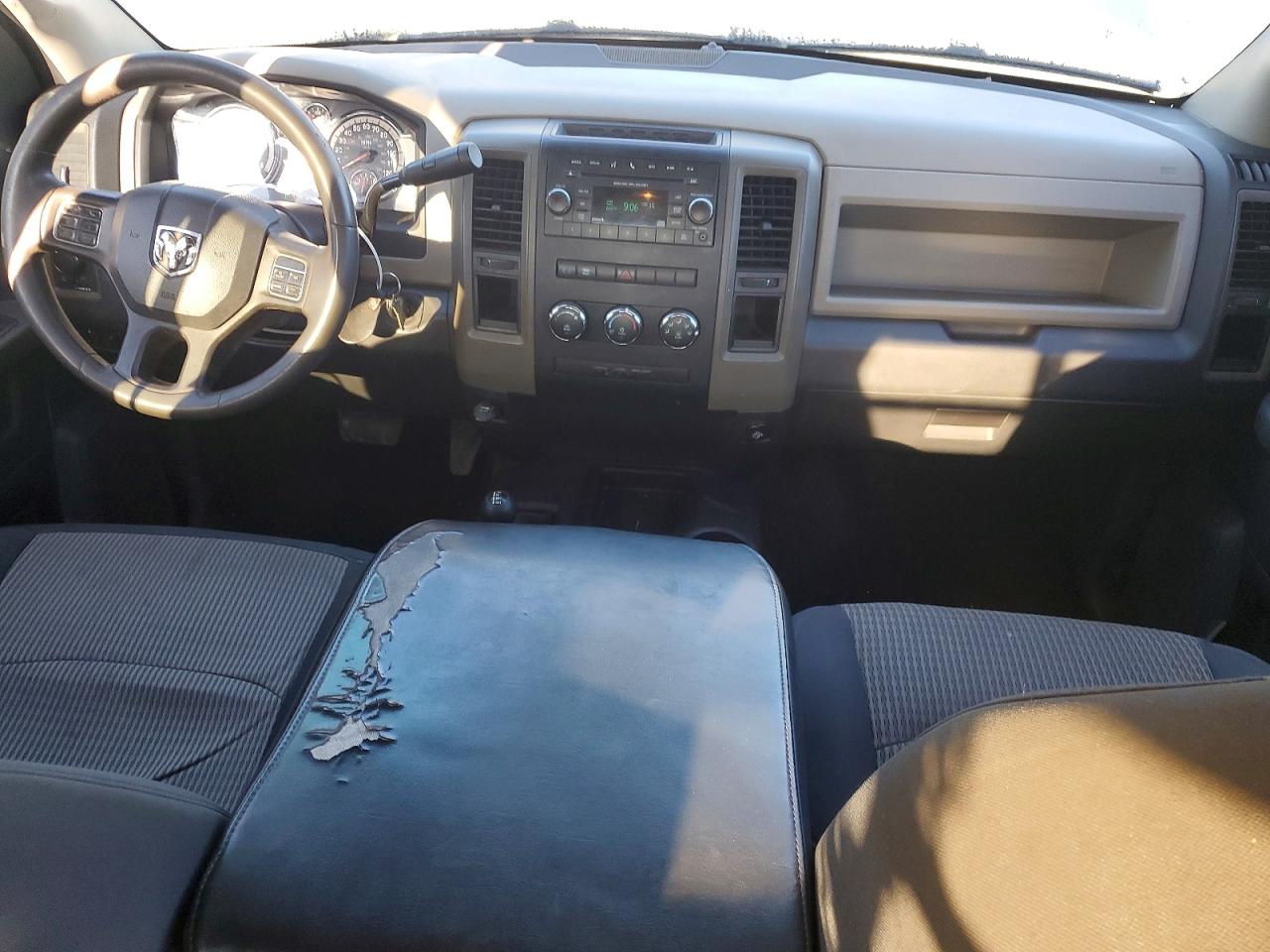2012 DODGE RAM 3500 ST photo 8