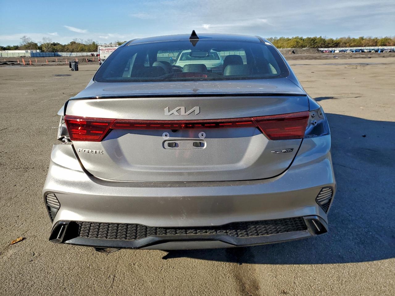 2024 KIA FORTE GT LINE photo 6