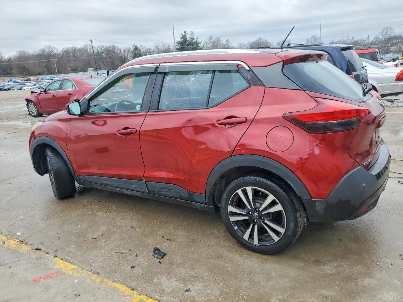 2020 NISSAN KICKS SV photo 2
