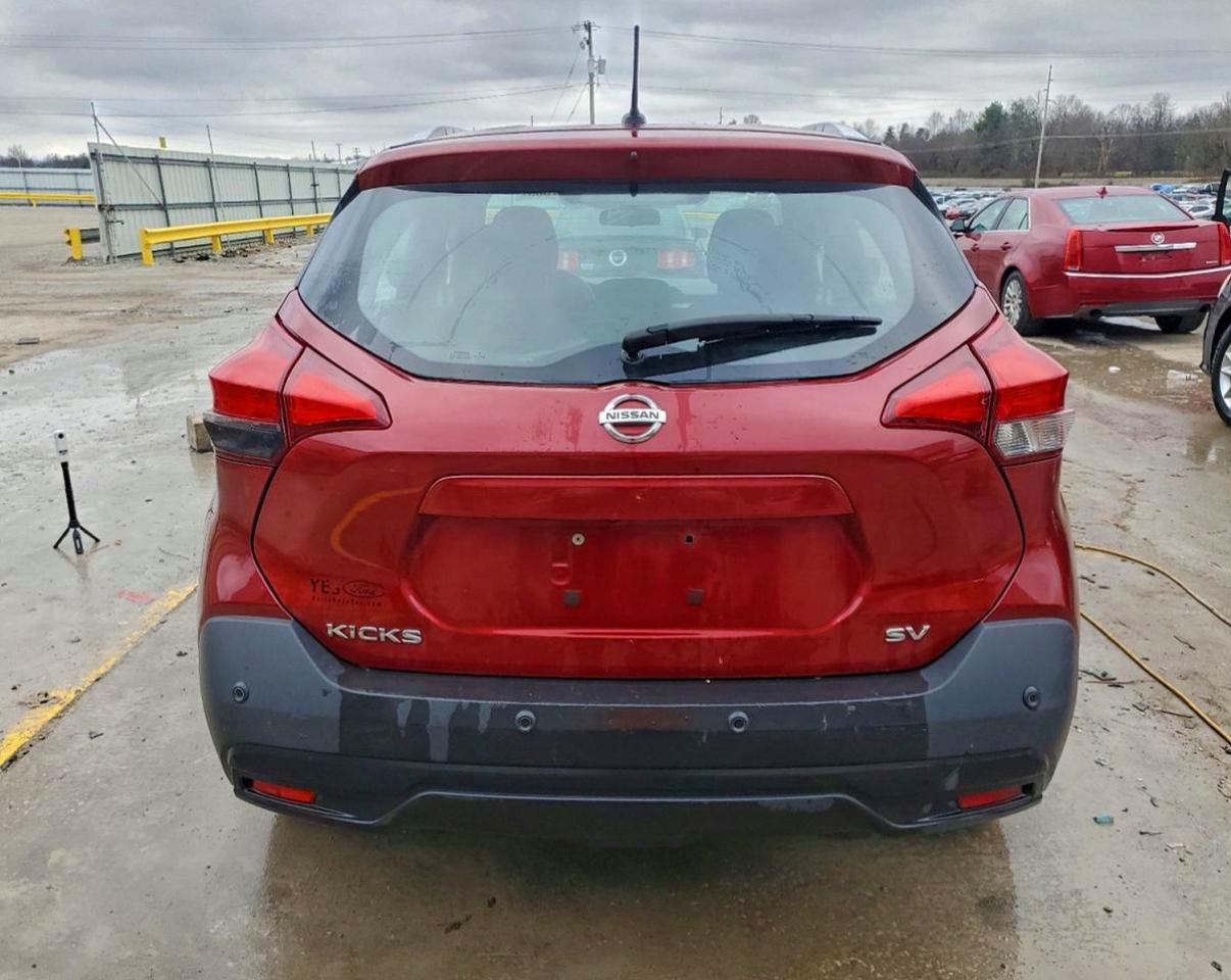 2020 NISSAN KICKS SV photo 6
