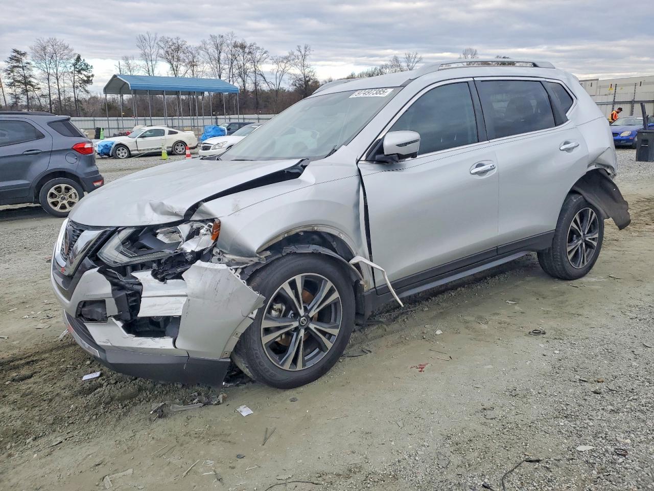 2019 NISSAN ROGUE