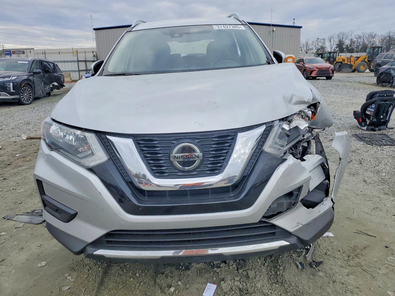 2019 NISSAN ROGUE S photo 5