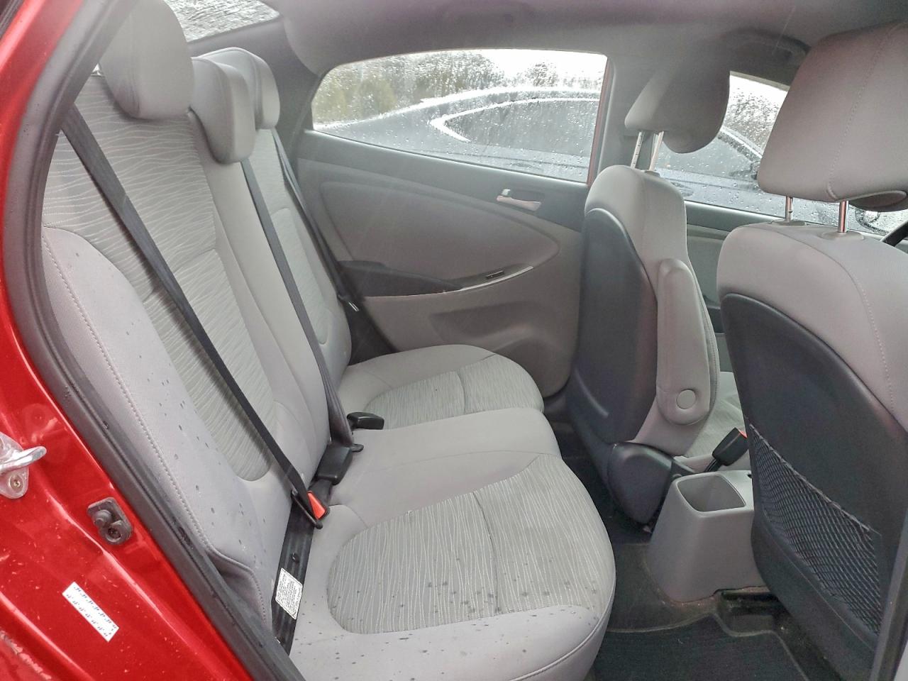 2017 HYUNDAI ACCENT SE photo 10