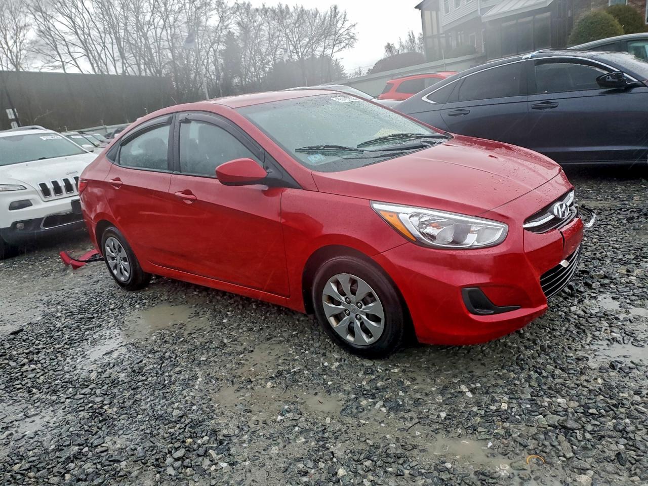 2017 HYUNDAI ACCENT SE photo 4