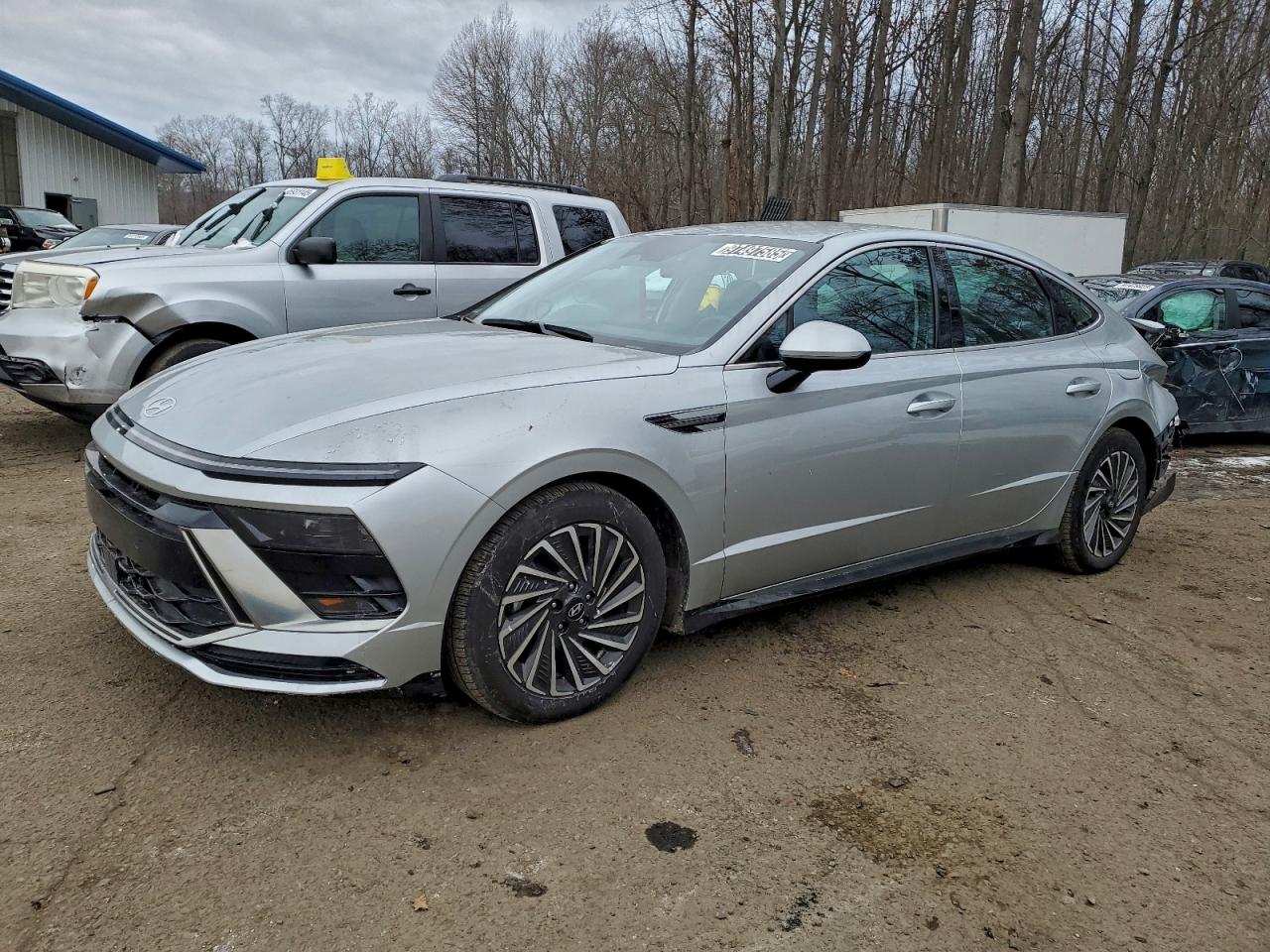 2025 HYUNDAI SONATA