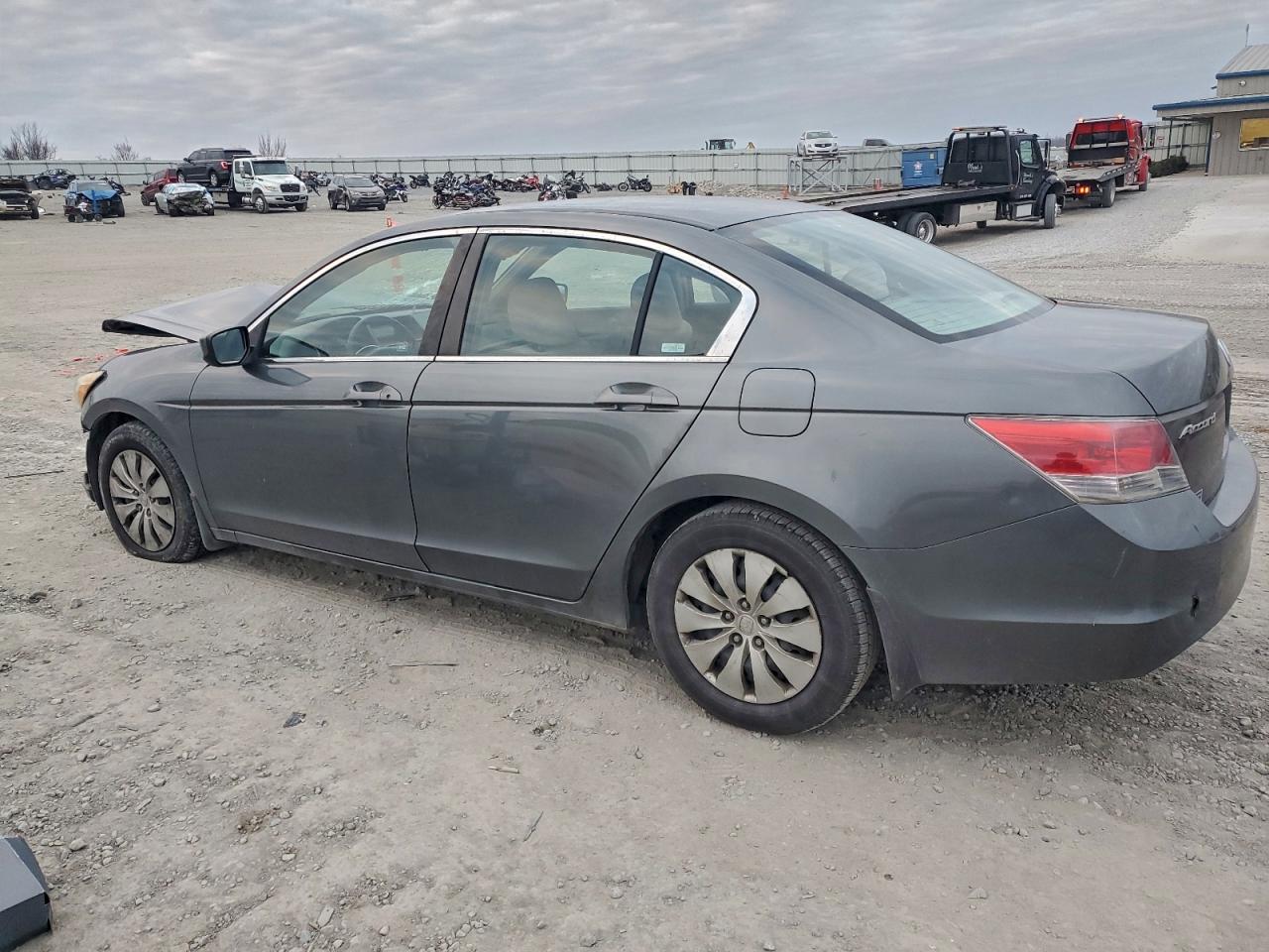 2008 HONDA ACCORD LX photo 2