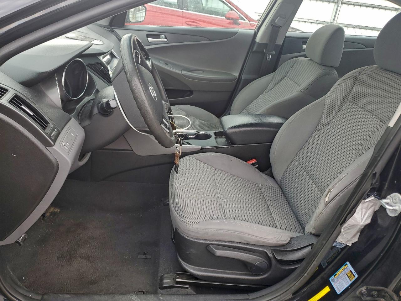 2011 HYUNDAI SONATA GLS photo 7
