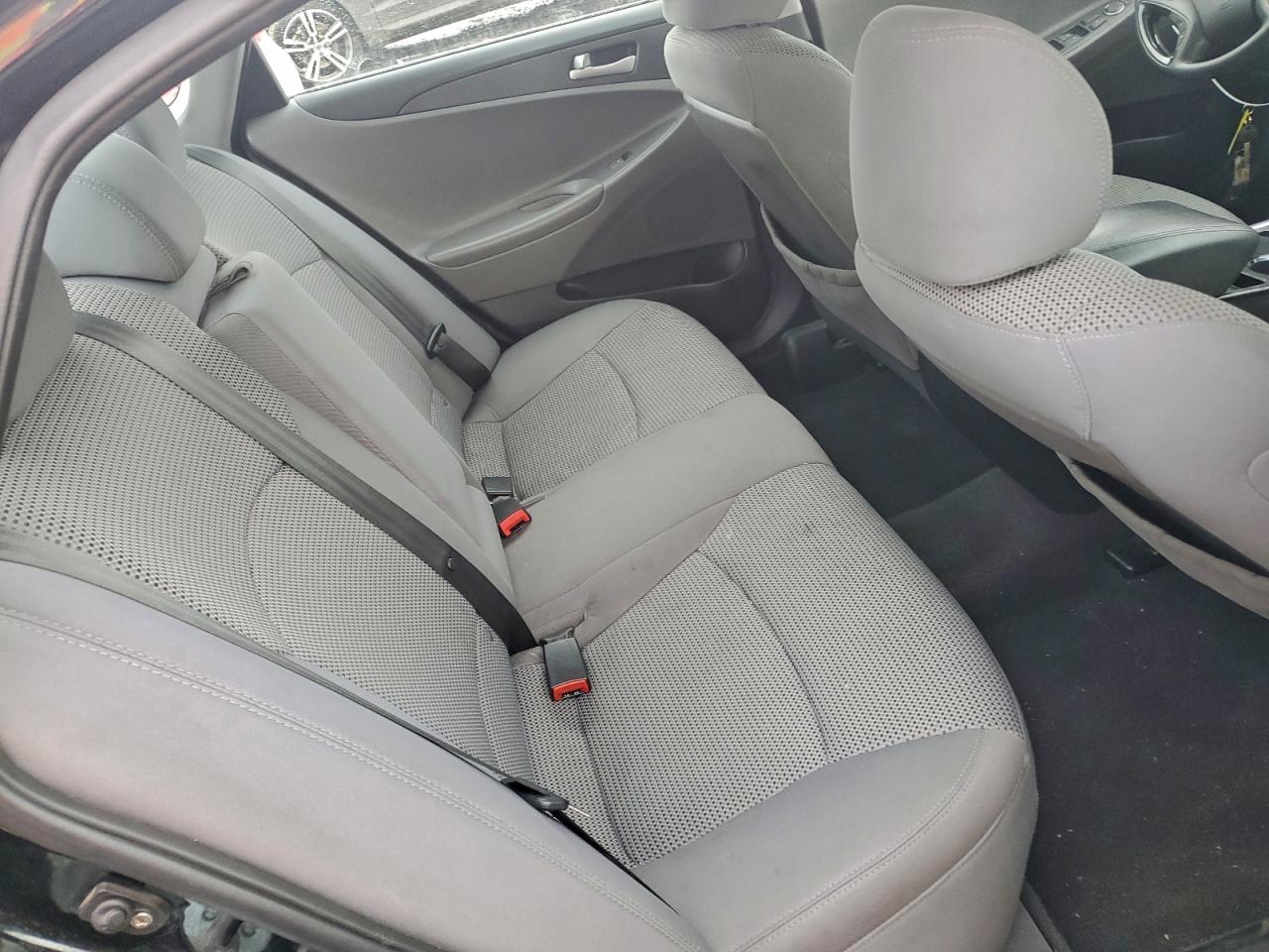2011 HYUNDAI SONATA GLS photo 10
