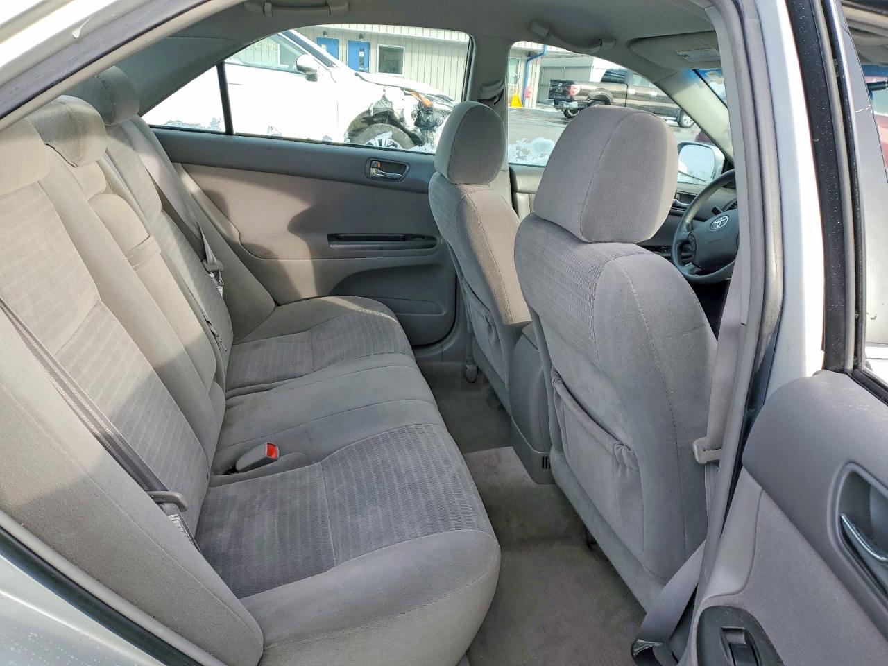 2005 TOYOTA CAMRY LE photo 10