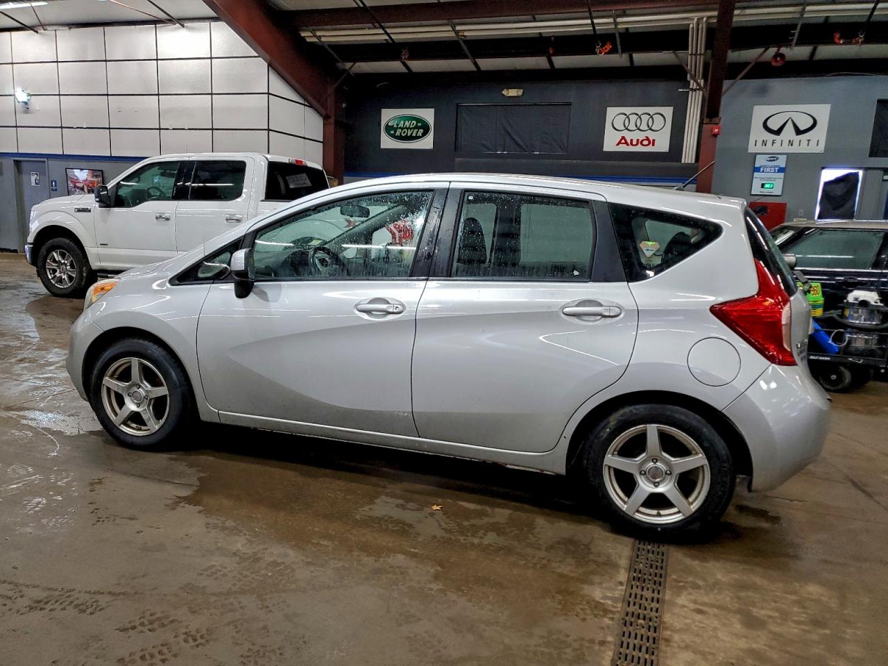 2014 NISSAN VERSA NOTE S photo 2