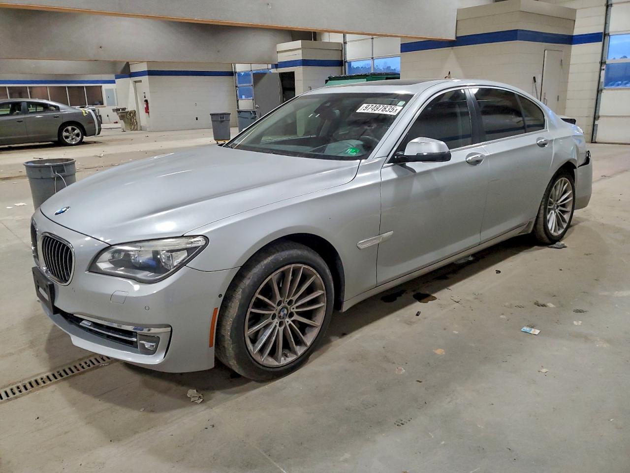 2013 BMW 750