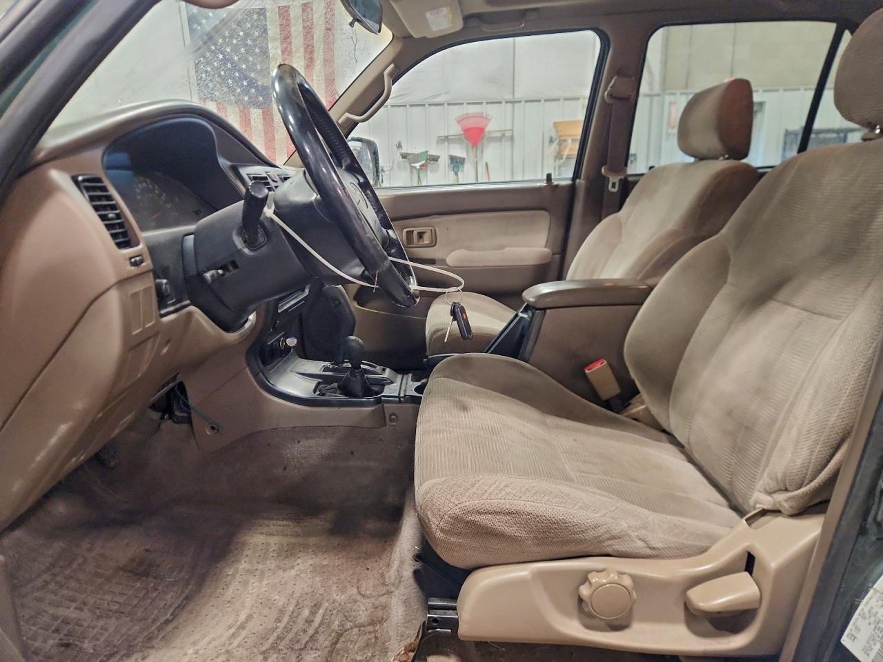2000 TOYOTA 4RUNNER SR5 photo 7