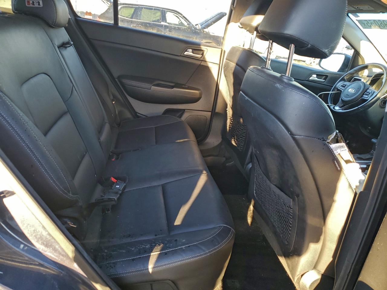 2017 KIA SPORTAGE EX photo 11