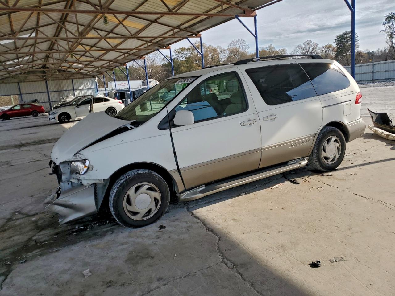 2002 TOYOTA SIENNA