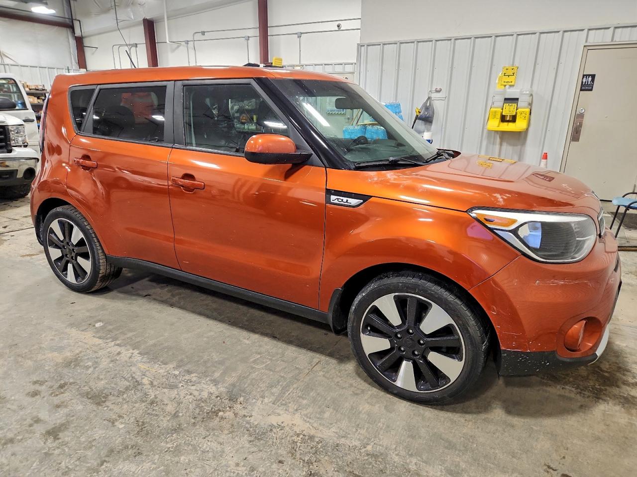 2018 KIA SOUL + photo 4