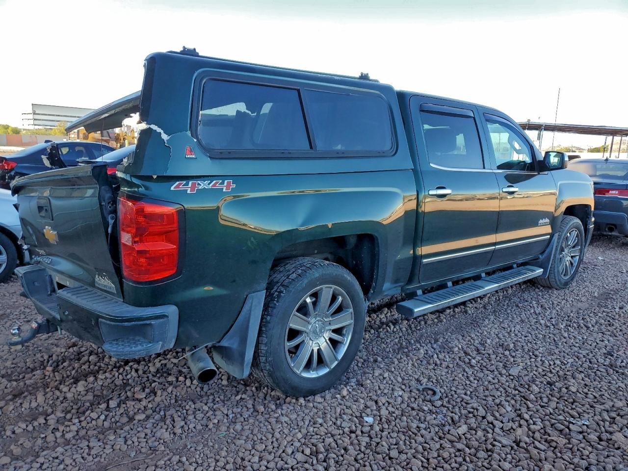 2015 CHEVROLET SILVERADO K1500 HIGH COUNTRY photo 3