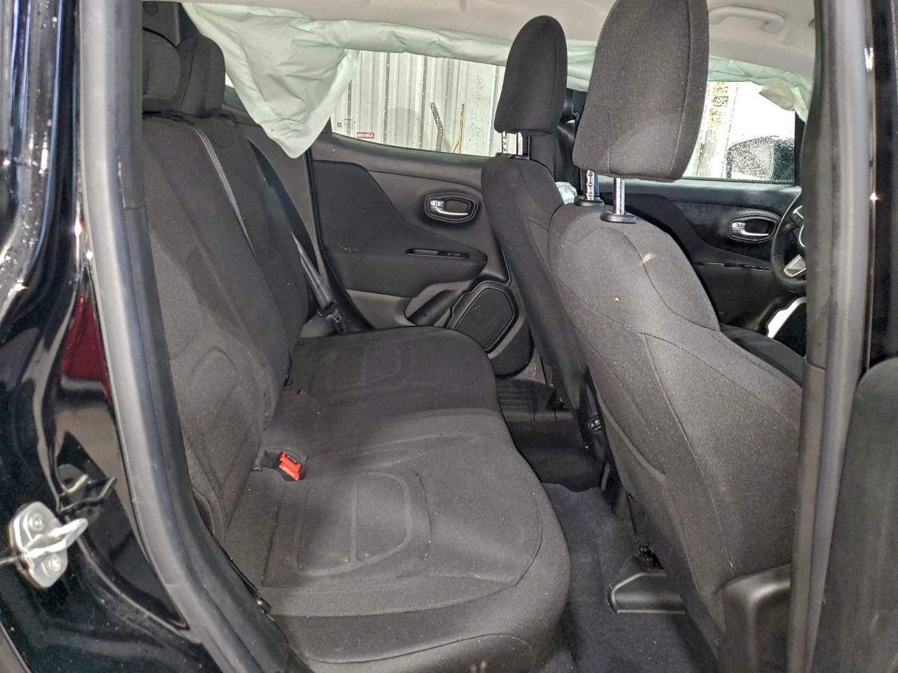 2020 JEEP RENEGADE LATITUDE photo 11