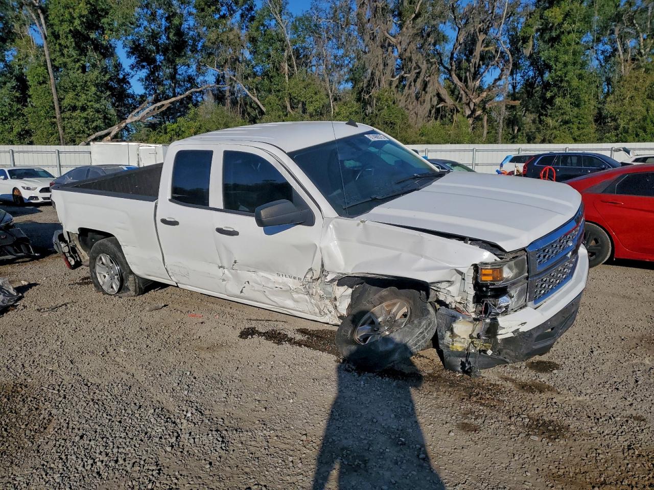 2014 CHEVROLET SILVERADO C1500 LT photo 4