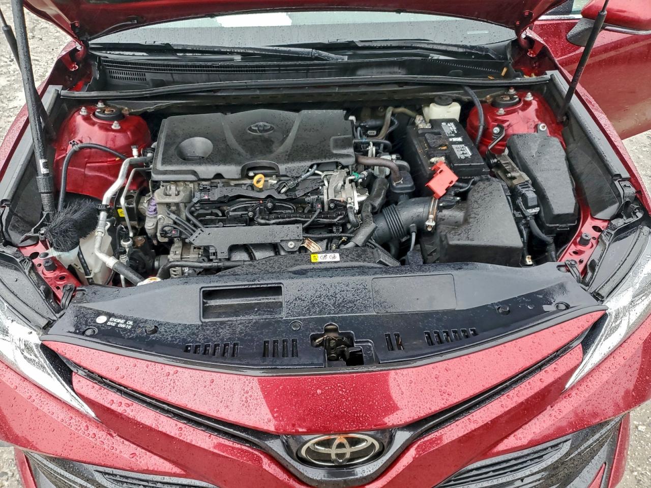 2018 TOYOTA CAMRY L photo 11