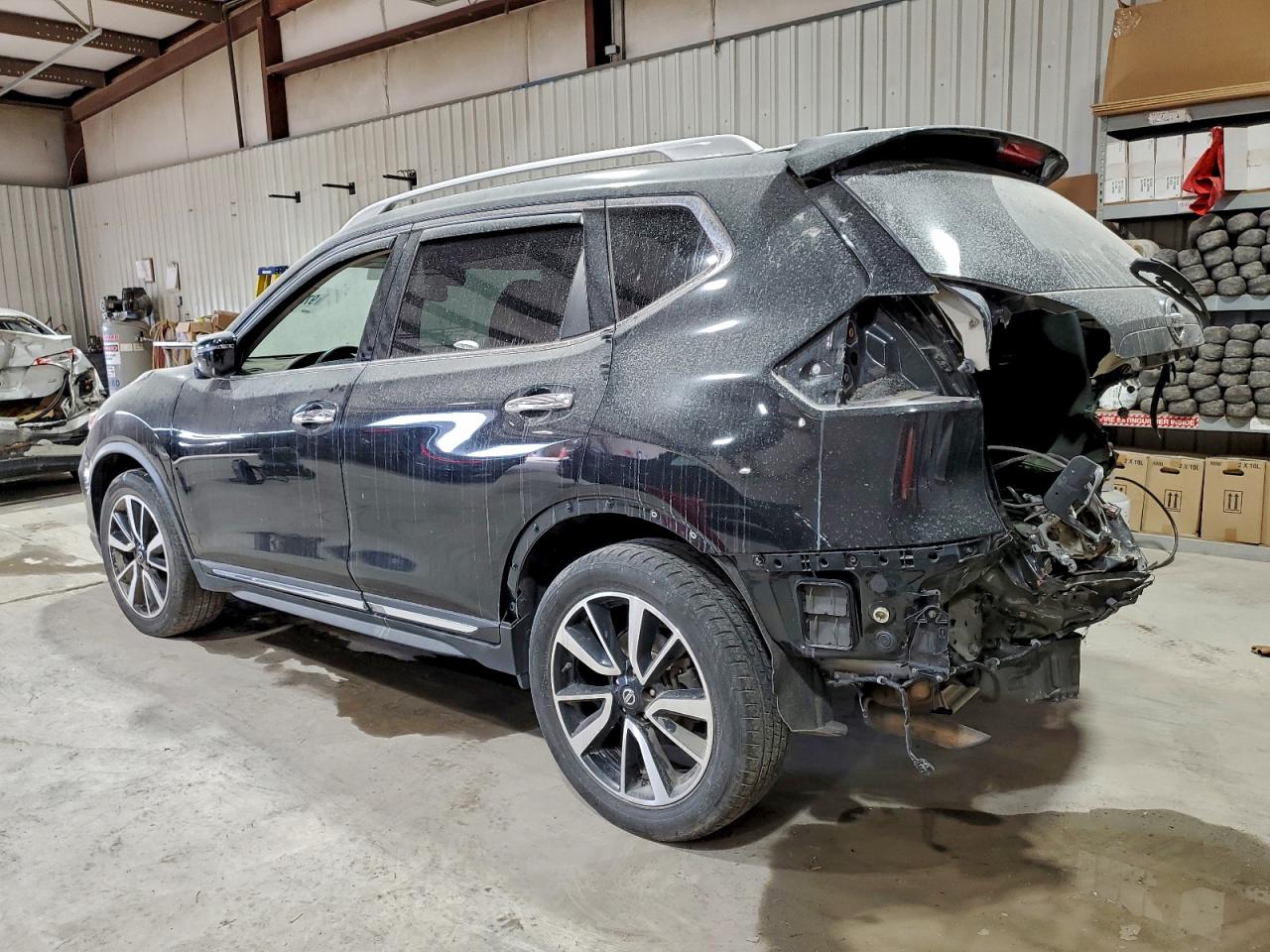 2018 NISSAN ROGUE S photo 2